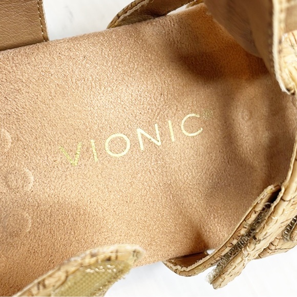 Vionic Harissa Cork Strappy Sandals (8) - Picture 10 of 11